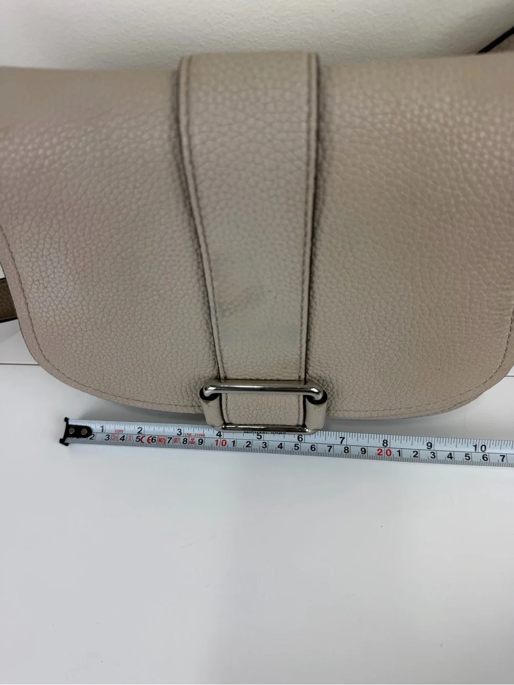 Michael Kors Pebbled Leather Messenger Crossbody Bag Light Taupe